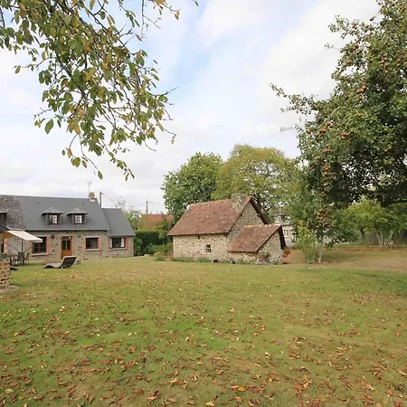 Maison De Charme Avec Jardin Et Wifi En Normandie - Fr-1-497-238 *