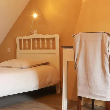 Holiday home Maison De Charme Avec Jardin Et Wifi En Normandie - Fr-1-497-238 *